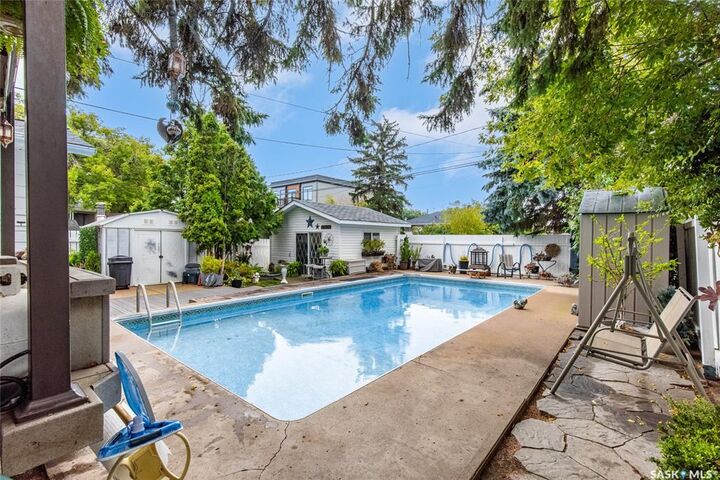 Property Photo:  951 Albert Street  SK S6H 2X8 