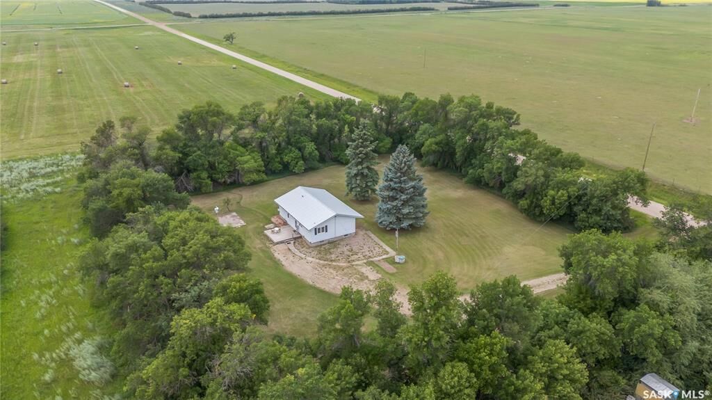 Property Photo:  Rural Address  SK S0K 0C0 