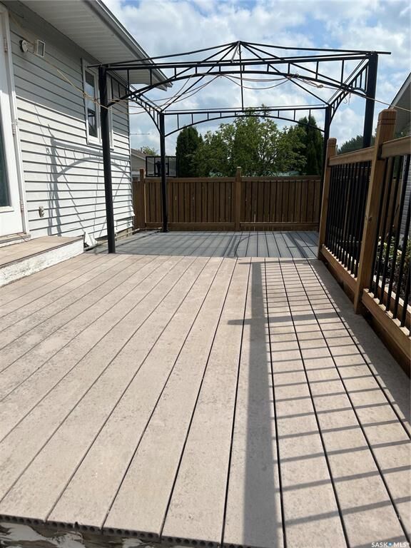 Property Photo: 10 Birch Street SK S0E 1H0