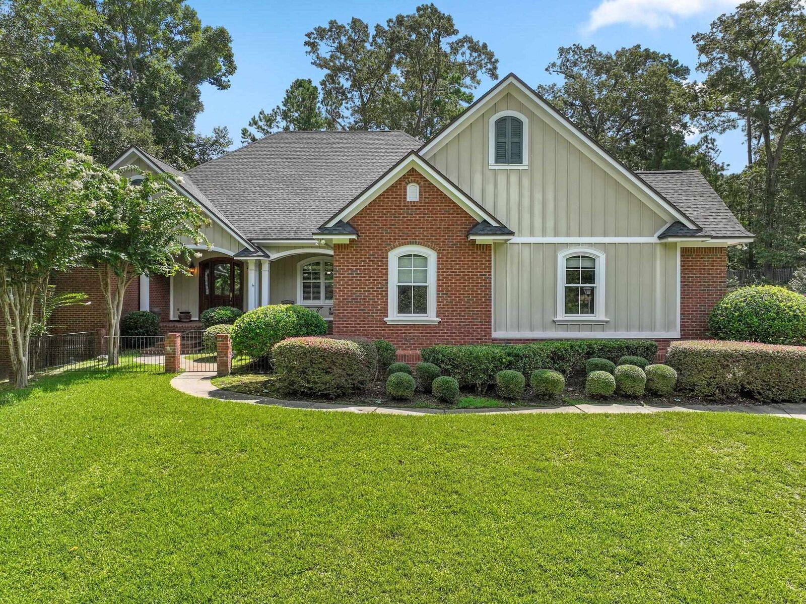 Property Photo: 8881 Winged Foot Drive FL 32312