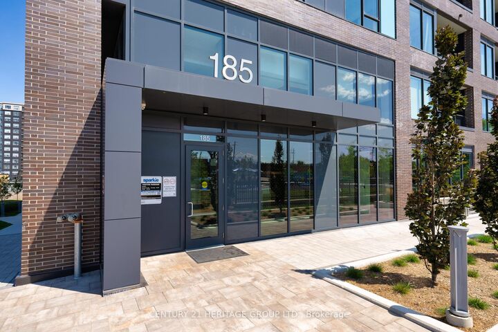 Property Photo: 185 Deerfield Road 1102 ON L3Y 0G7