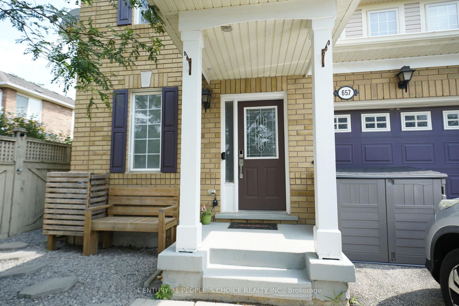 Property Photo: 657 Thompson Road S Upper ON L9T 5W8