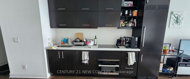 Photo de la propriété:  1080 Bay Street 4403  ON M5B 0A6 