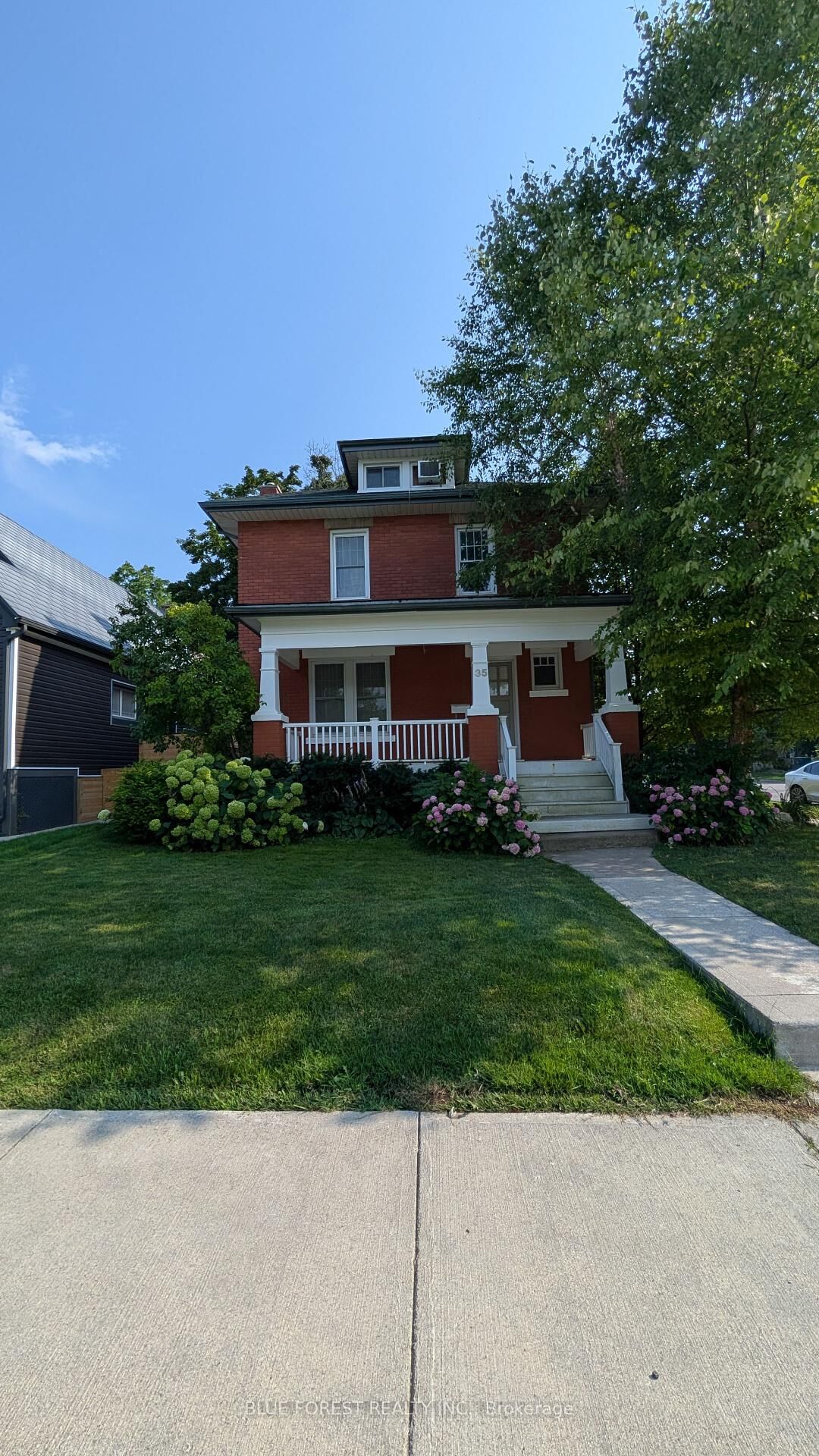 Property Photo:  35 Cliftonvale Avenue Main Floor  ON N6J 1J5 