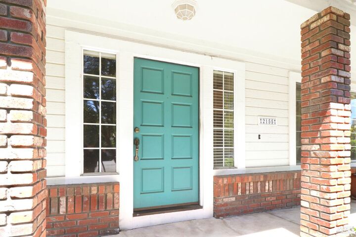 Property Photo:  2155 Hastings Court  CA 95405 