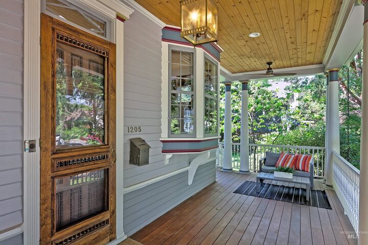 Property Photo: 1205 N 11th Street ID 83702