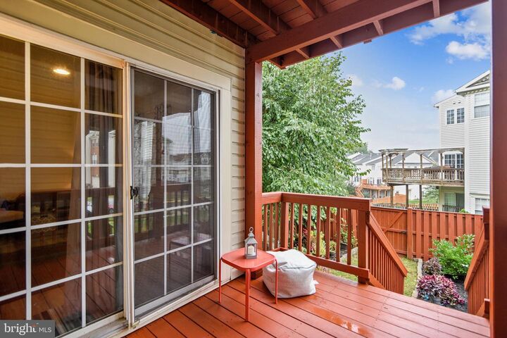 Property Photo:  1504 Shields Terrace NE  VA 20176 