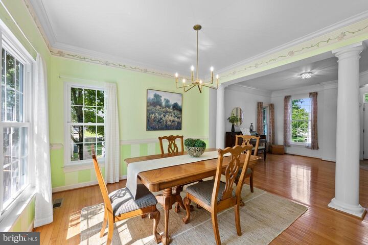 Property Photo:  18722 Timoney Court  VA 20176 