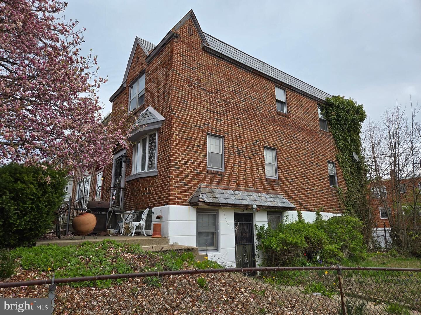 Property Photo:  1100 E Phil Ellena Street  PA 19150 