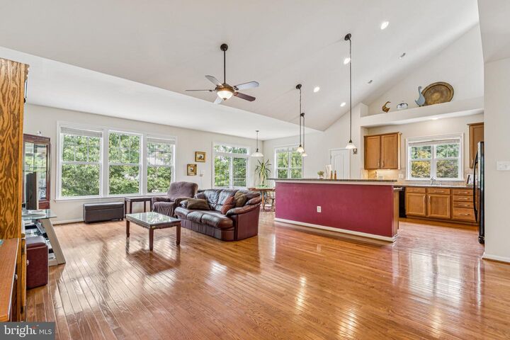 Property Photo: 108 Bunting Court VA 22630