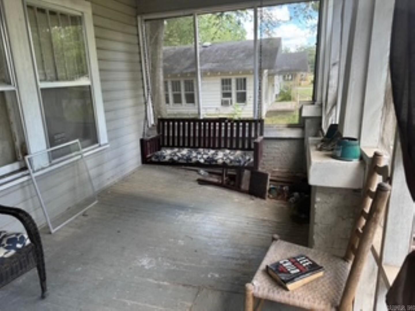 Property Photo: 807 N Charlotte AR 71742