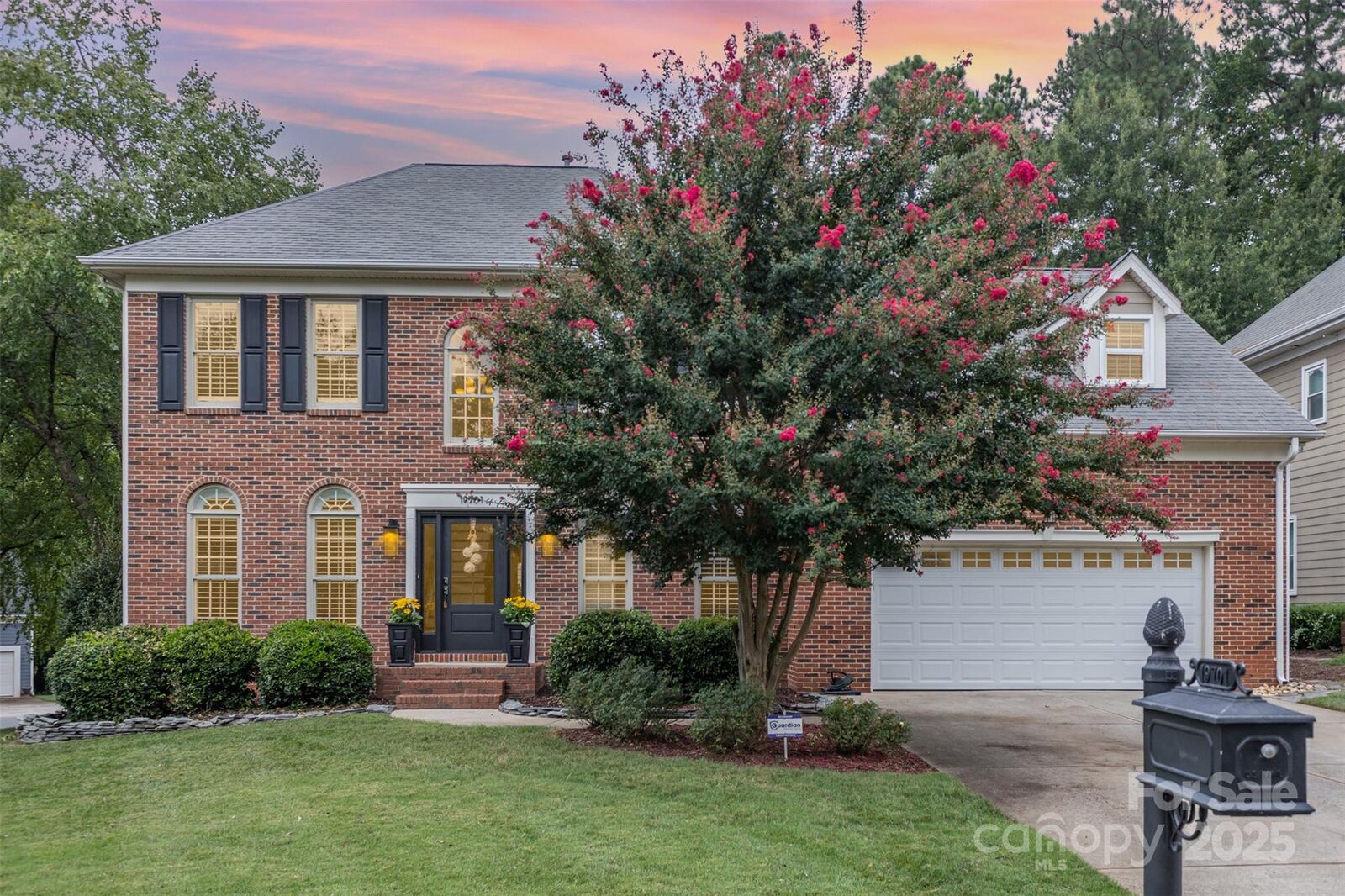 Property Photo: 19701 Valiant Way NC 28031