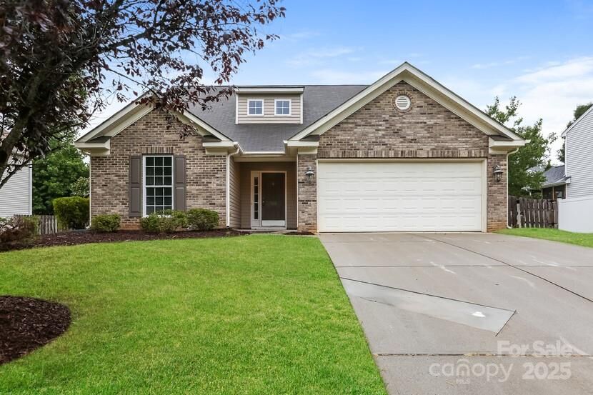 Property Photo: 128 Edgington Street NC 28115