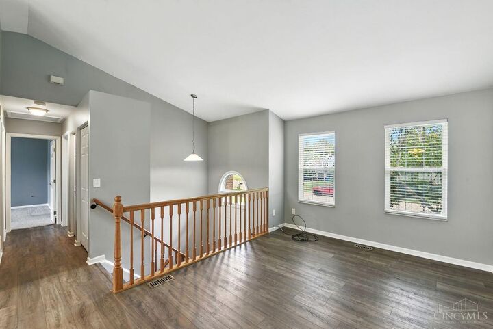 Property Photo: 1412 Breckenridge Drive OH 45102