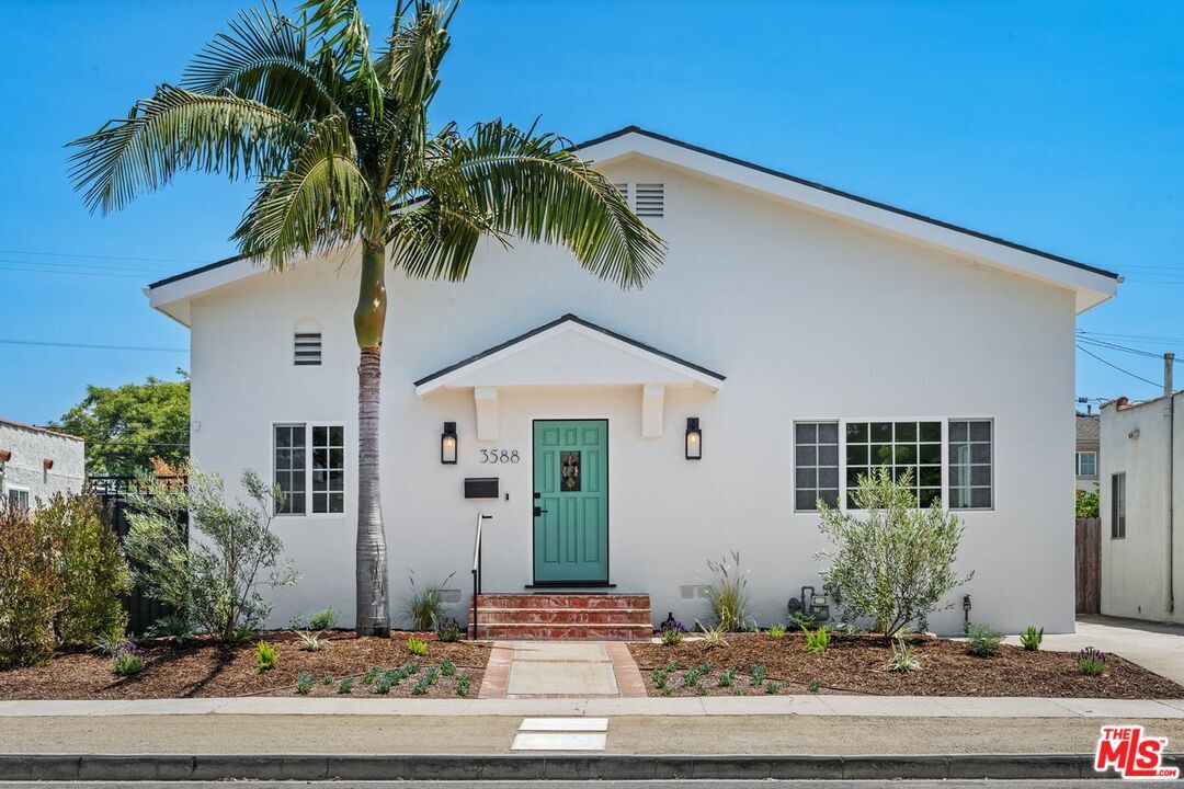 Property Photo:  3588 Helms Ave  CA 90232 