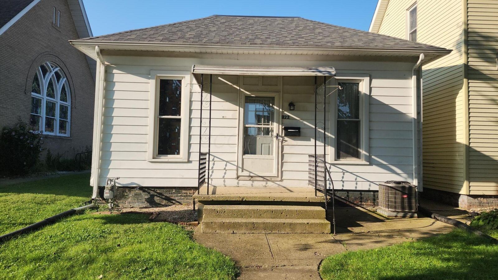Property Photo:  122 W Mill Street  OH 43113 