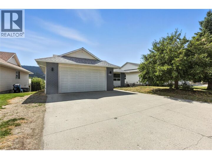 Property Photo: 1379 Sunshine Court BC V2E 2P9