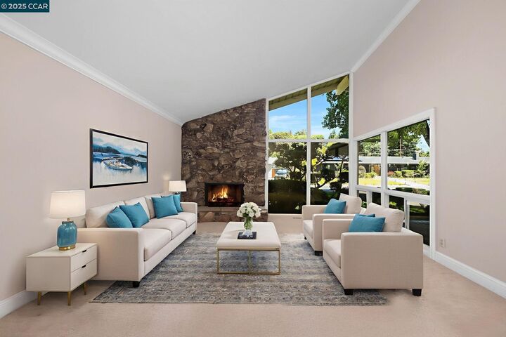 Property Photo:  251 Paraiso  CA 94526 