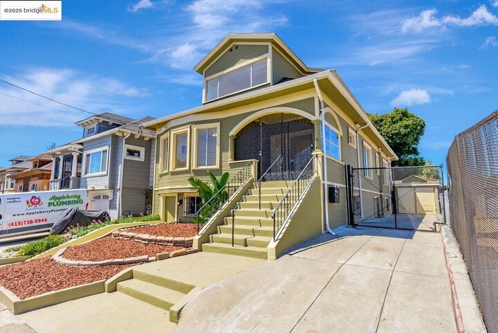 Property Photo:  806 54th St  CA 94608 