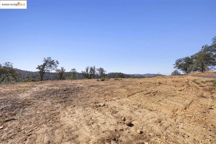 17880 State Highway 120  Big Oak Flat CA 95305 photo