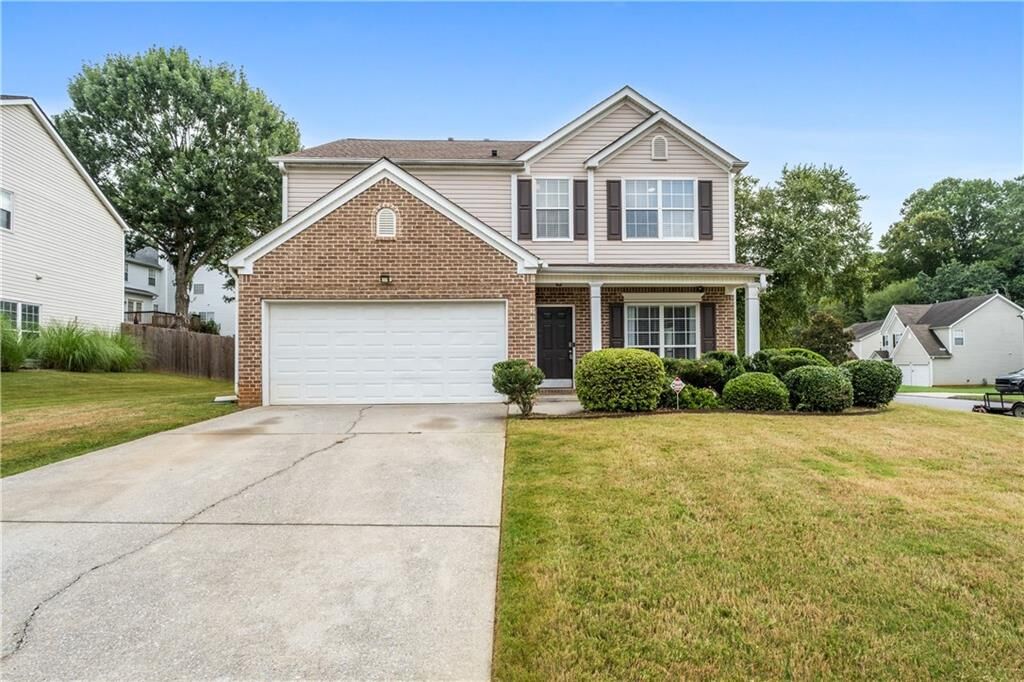 Property Photo: 4419 Silver Ridge Way GA 30106