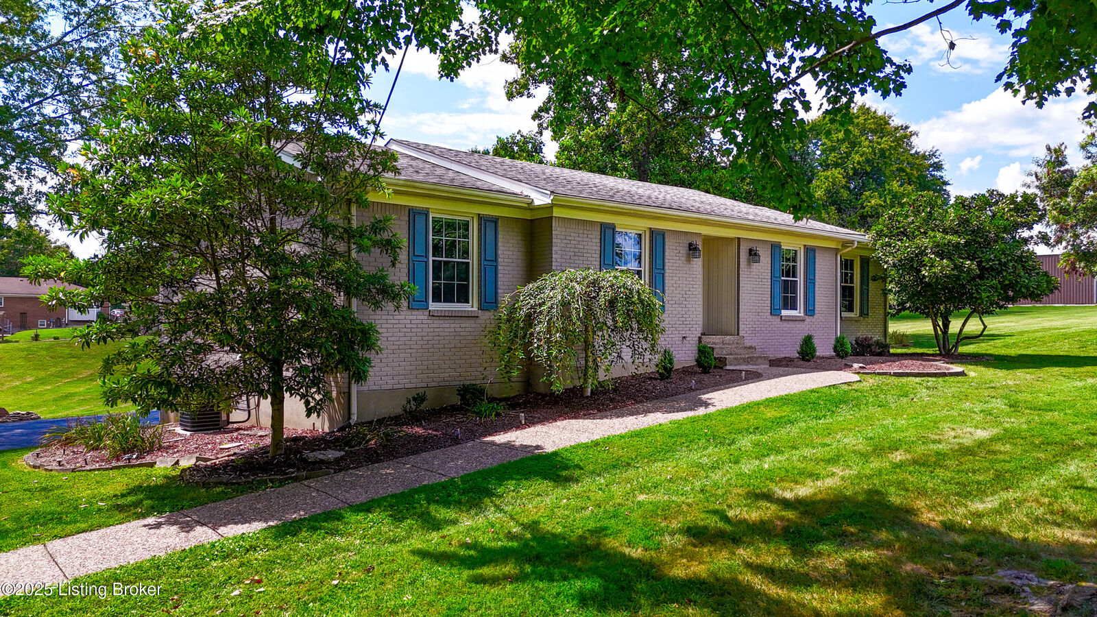 Property Photo:  4004 Delaware Dr  KY 40031 