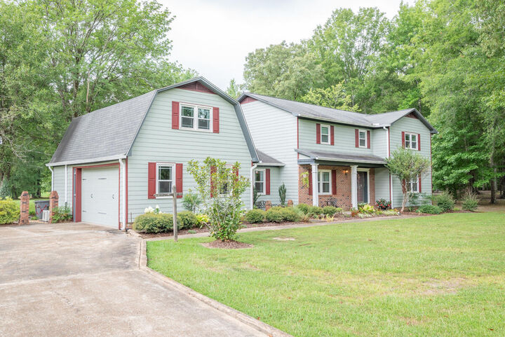 913 Southgate Drive  Starkville MS 39759 photo