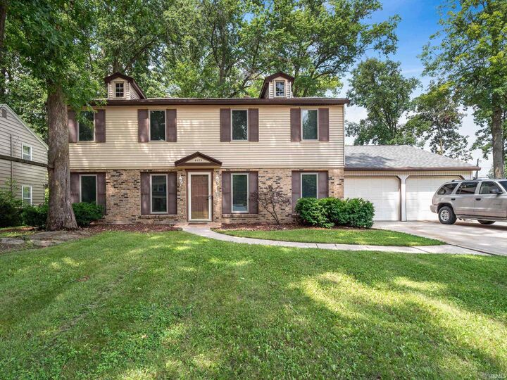 Property Photo:  6125 Monarch Drive  IN 46815-7631 