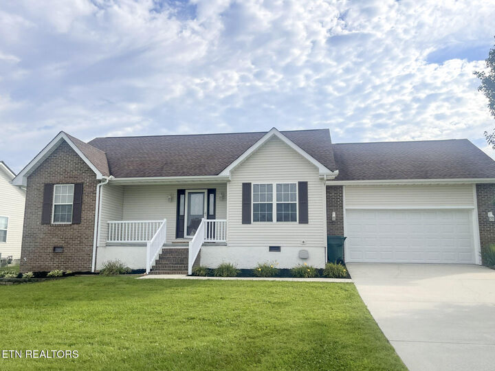 Property Photo:  299 Jesse Loop  TN 38555 
