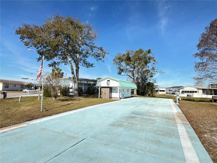 Property Photo: 5036 Shore Line Drive FL 33868