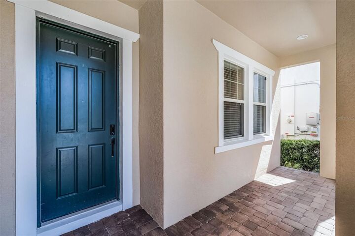 Property Photo:  17047 Harbor Oak Parkway  FL 34787 