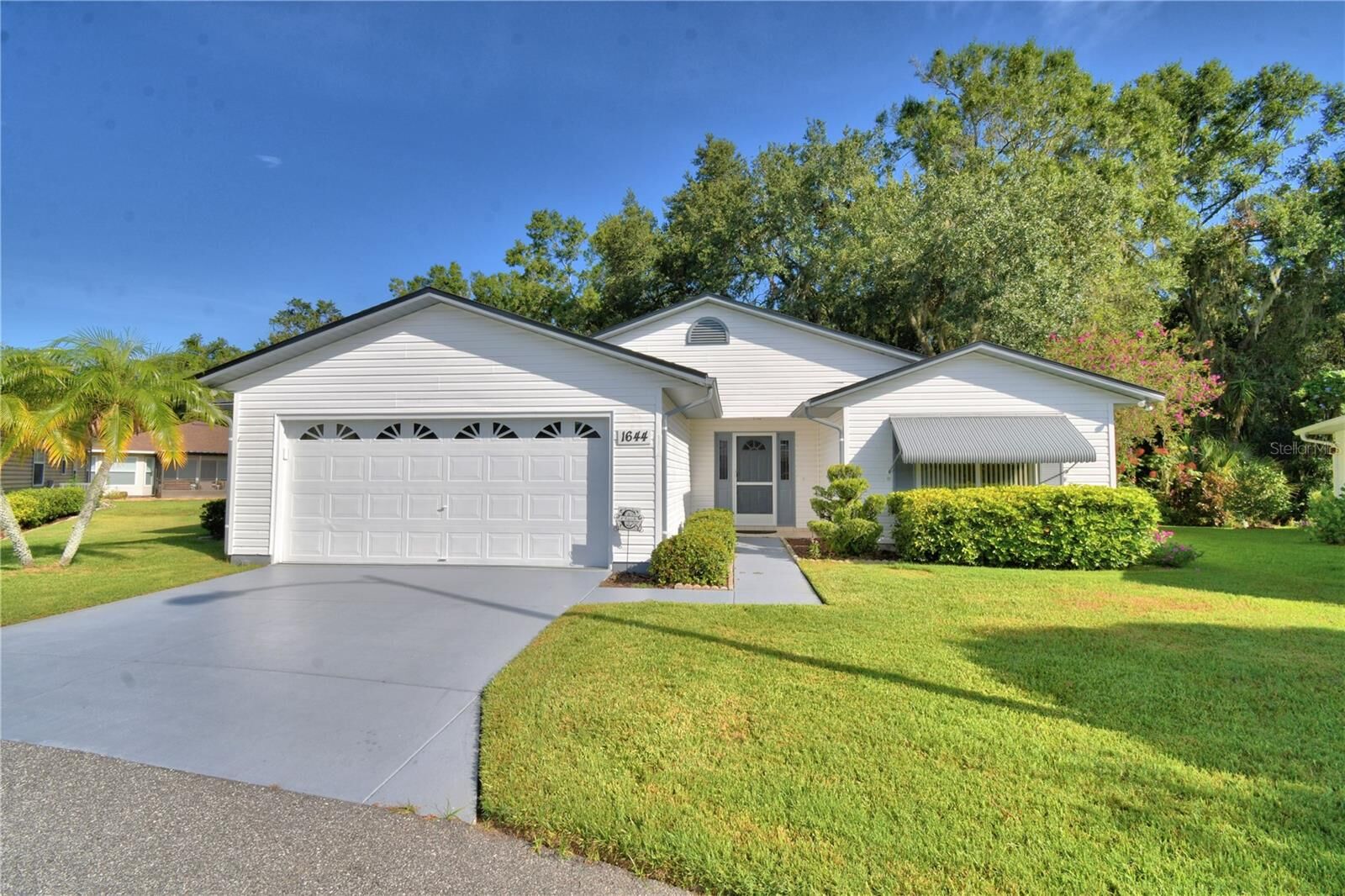 Property Photo: 1644 Birchwood Loop FL 33811