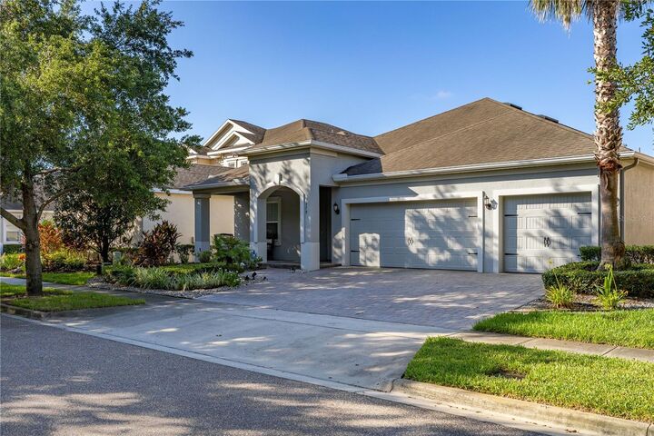 Property Photo:  7779 Minutemen Loop  FL 34787 
