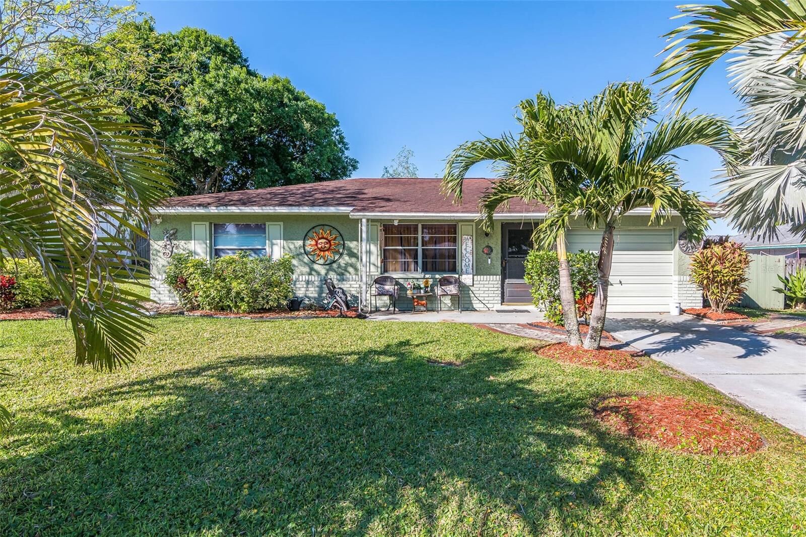 Property Photo: 722 Venus Drive FL 32926