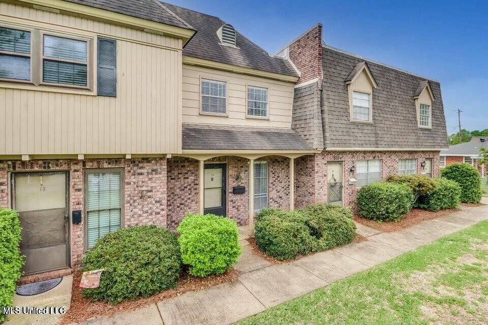 Property Photo: 413 Kahler Street MS 39507