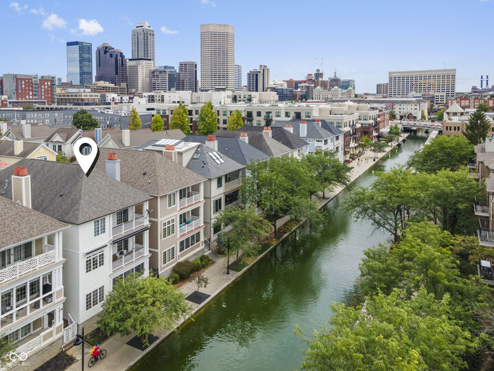 Property Photo: 642 Ellsworth Street IN 46202