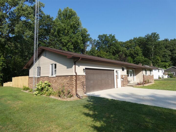 Property Photo:  5480 Newton Avenue  MI 49038-8651 