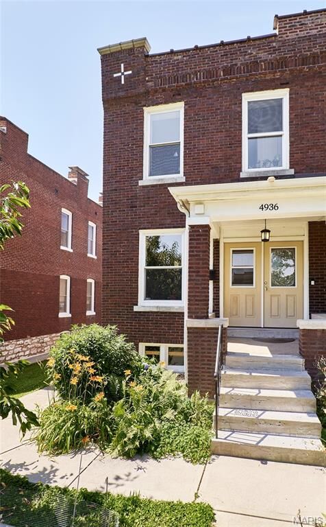 Property Photo: 4936 Odell Street MO 63139