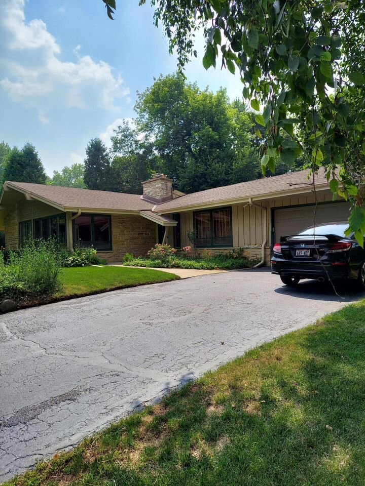 Property Photo: