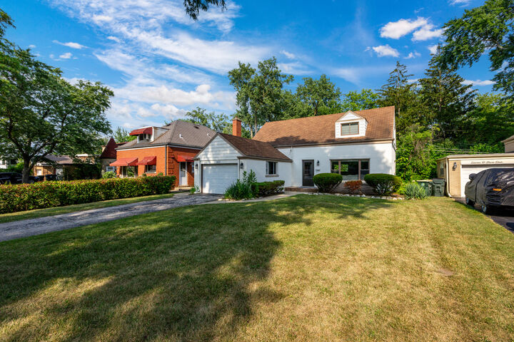 7025 N Kenton Avenue  Lincolnwood IL 60712 photo