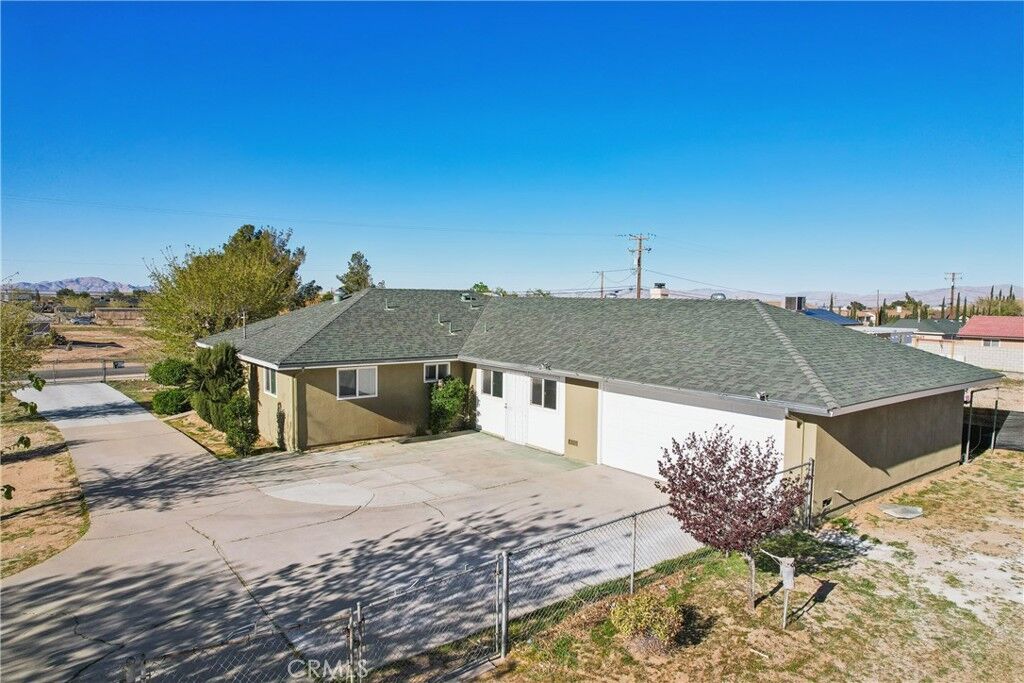 Property Photo:  16621 Verano Street  CA 92345 