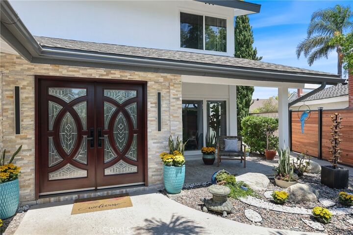 Property Photo:  2798 Redwing Circle  CA 92626 