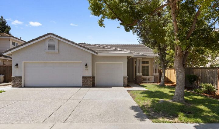 8908 Garrity Drive  Elk Grove CA 95624 photo
