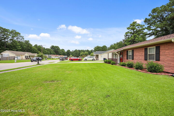 Property Photo: 115 King Street NC 28540