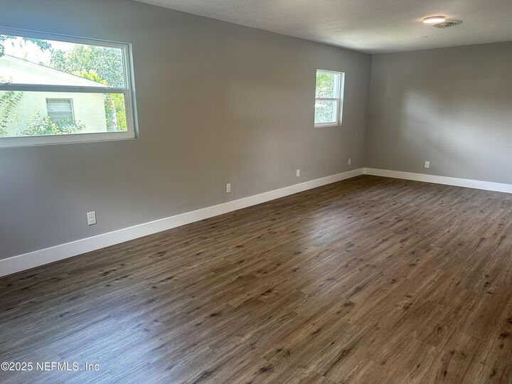 Property Photo: 2608 Oak Street FL 32177