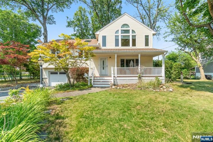 137 Barbara Road  Dumont NJ 07628 photo
