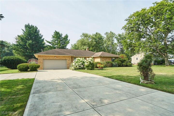 Property Photo:  5901 Akins Road  OH 44133 