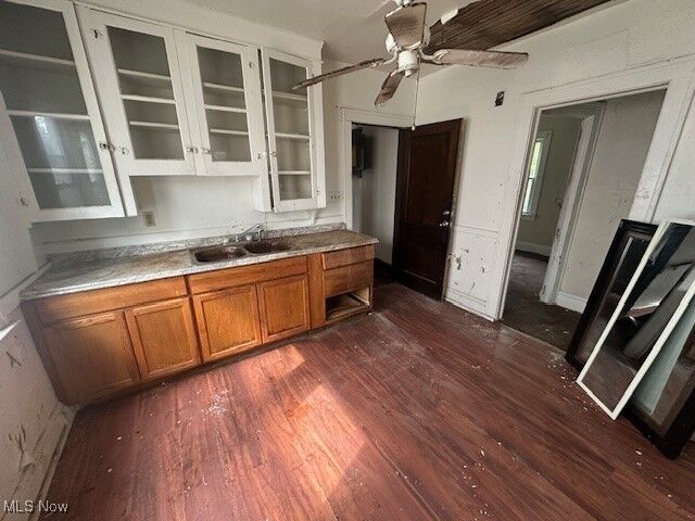 Property Photo: 12713 Signet Avenue OH 44120