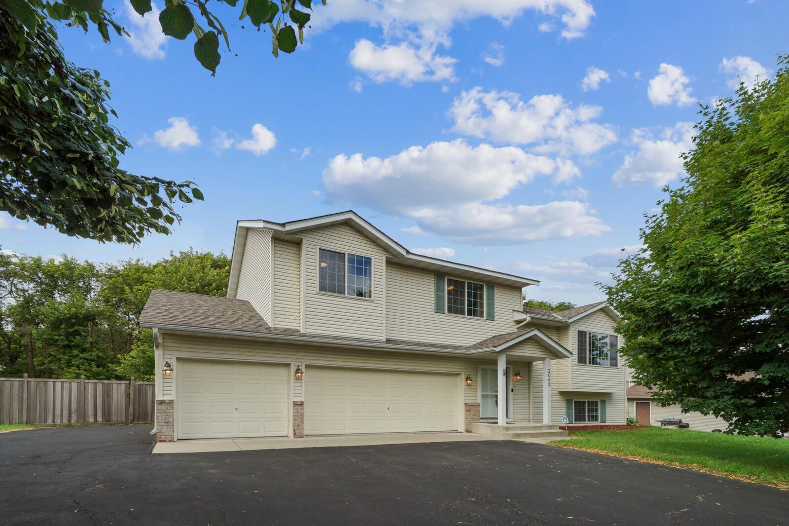 Property Photo:  2063 Wild Wings Pass  MN 55054 