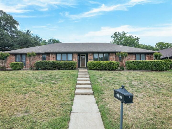 Property Photo: 7717 Woodside Hill TX 76179
